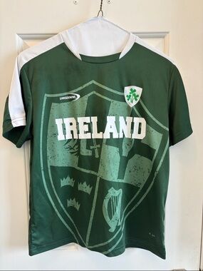 Ireland Green Kids' Soccer Jersey with Crest